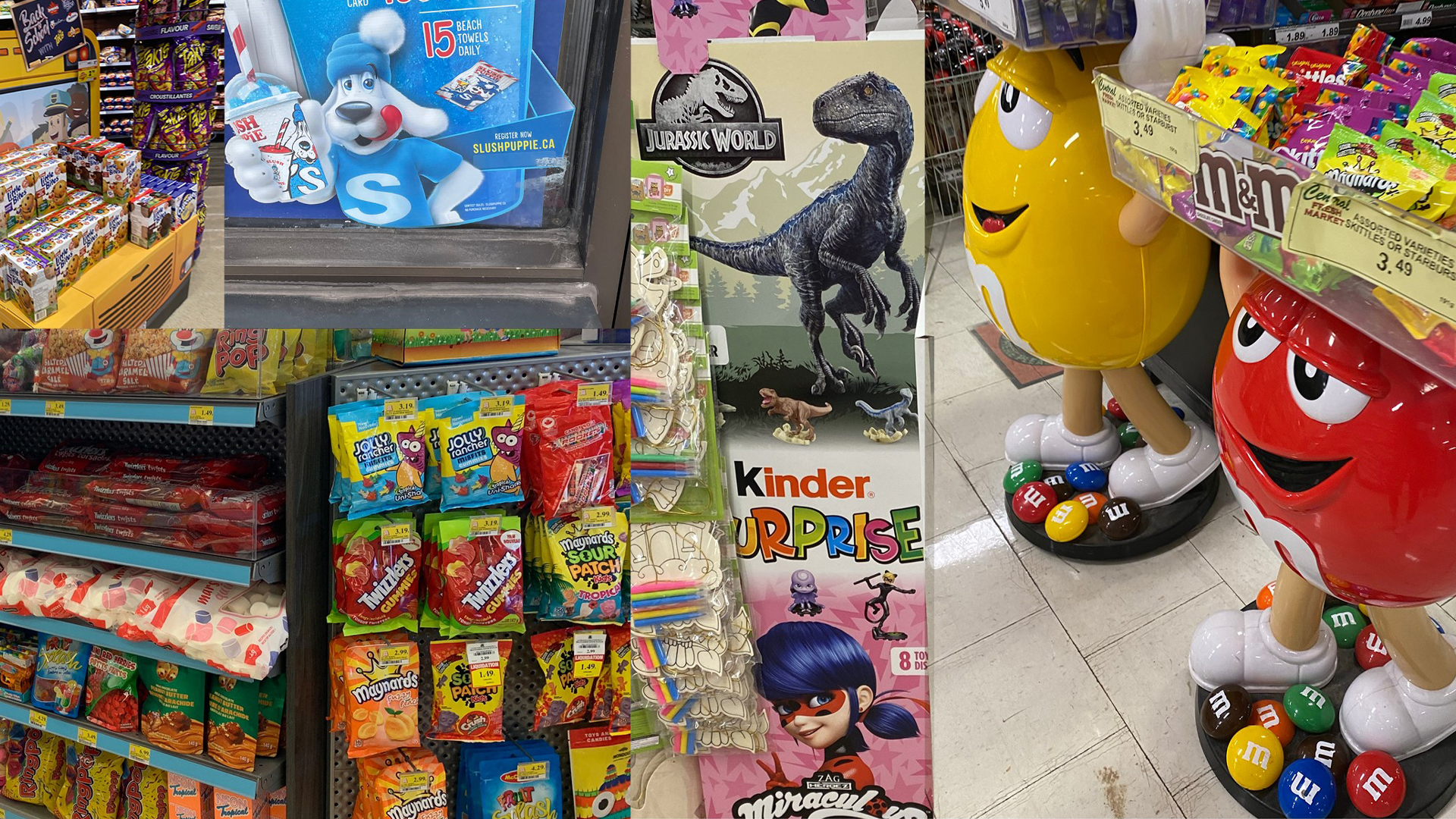 Des présentoirs de magasin colorés et attrayants, avec des personnages enfantins, montrent des friandises.