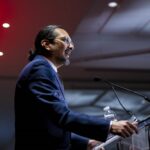 Douglas Sanderson (Amo Binashii)