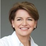 Martha Hall Findlay photo